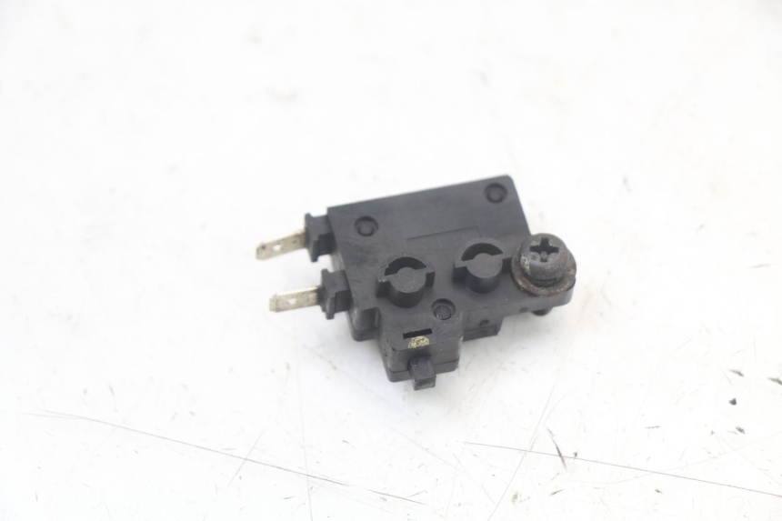 photo de Interruttore stop freno destro HONDA PCX (JF28) 125 (2009 - 2011) - Dettaglio del componente
