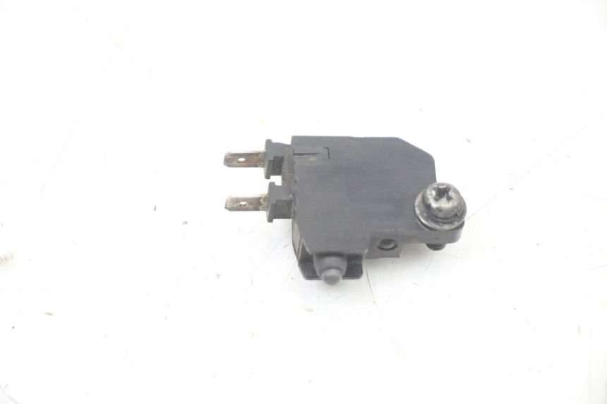 photo de INTERRUTTORE STOP DESTRA HONDA SH i 300 (2015 - 2020) - Dettaglio del componente