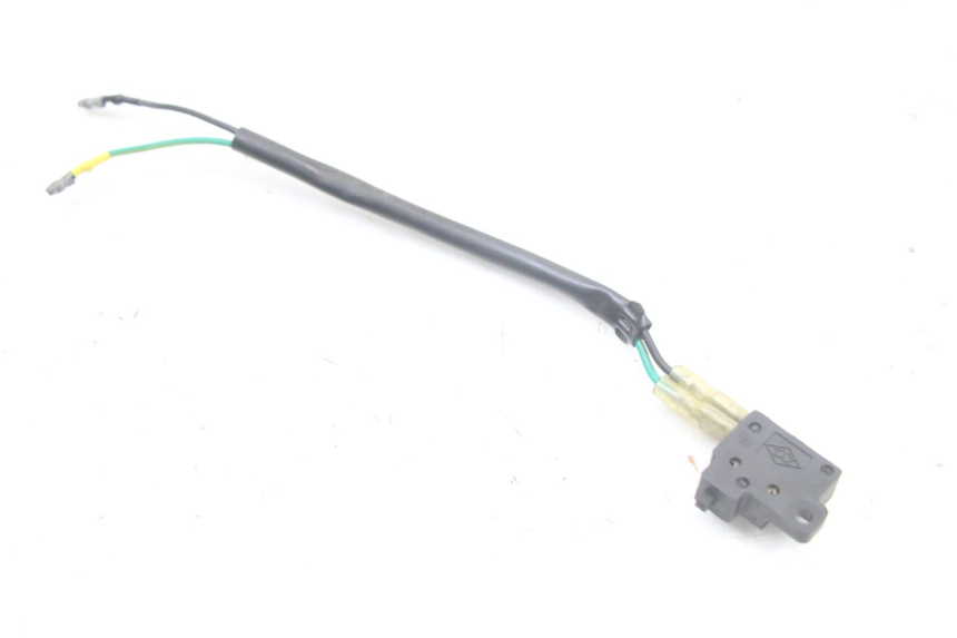 photo de Interruttore stop freno destro KYMCO PEOPLE S 125 (2000 - 2008) - Zoom sullo stato d'uso