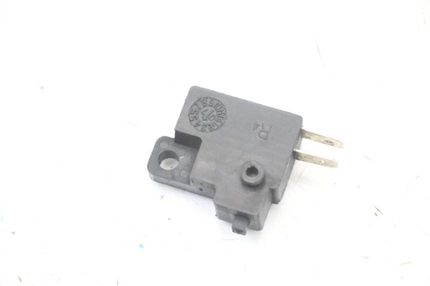 photo de Interruttore stop freno destro KYMCO XCITING 500 (2007 - 2010) - Altra angolazione