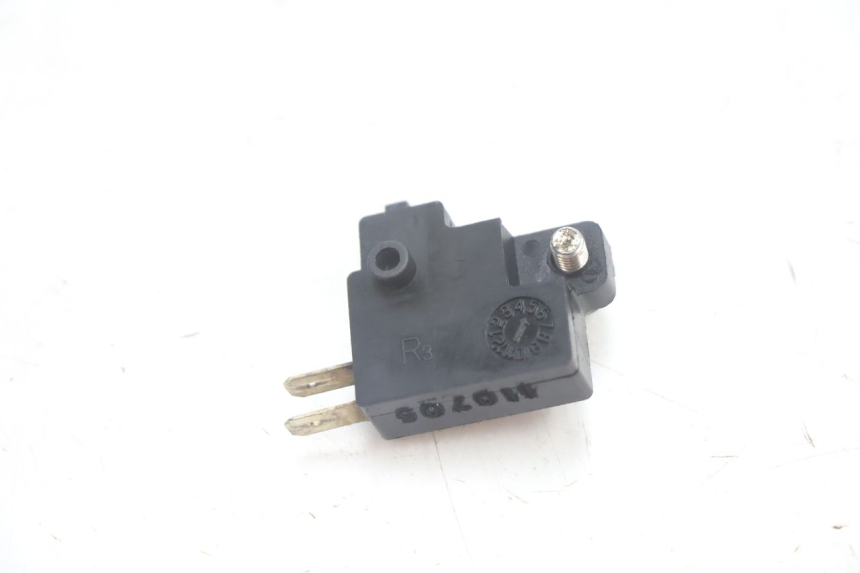 photo de Interruttore stop freno destro SYM MIO 50 (2005 - 2010) - Zoom sullo stato d'uso