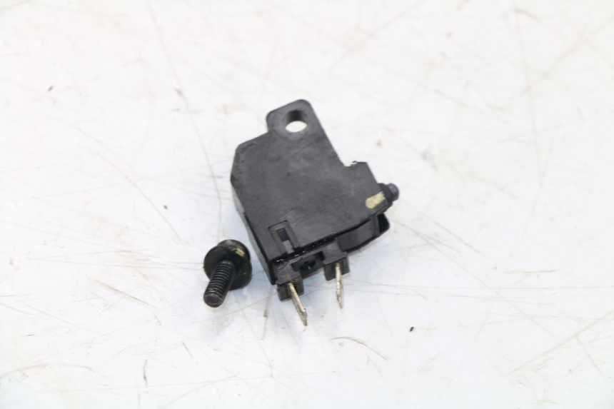 photo de Interruttore stop freno destro HONDA MSX 125 (2013 - 2015) - Dettaglio del componente