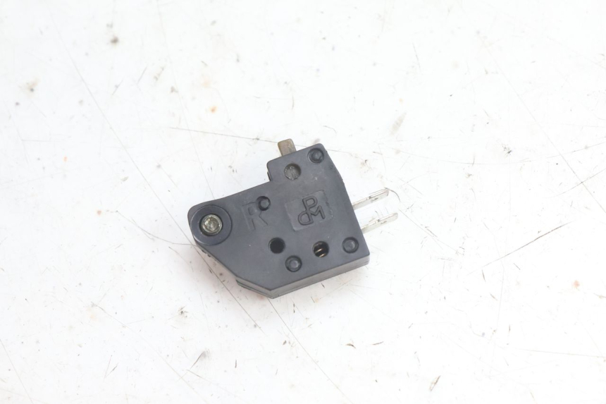 photo de INTERRUTTORE STOP DESTRO JM MOTORS OLDIES 4T 50 (2010 - 2020) - Zoom sullo stato d'uso