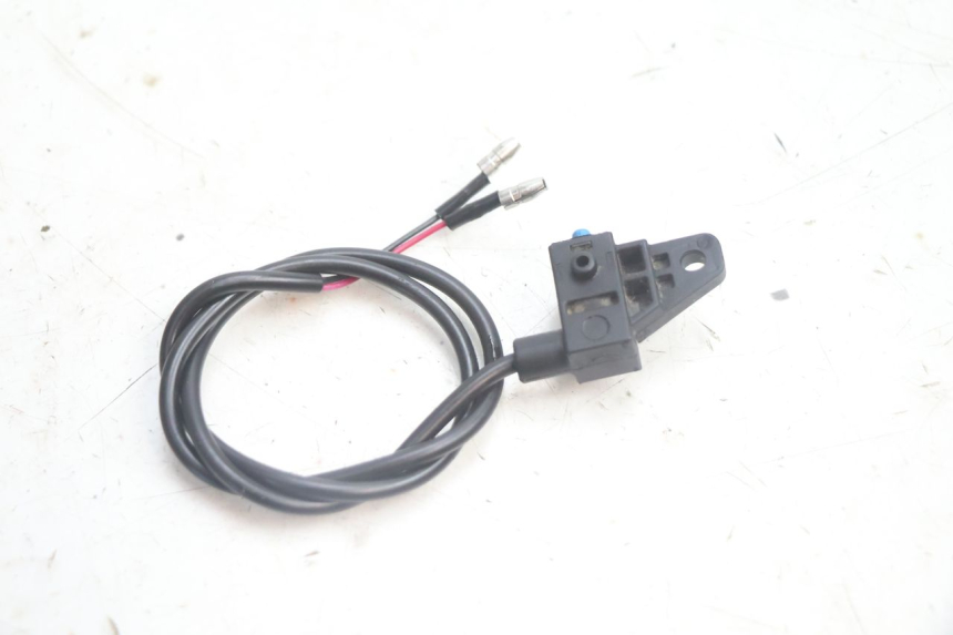 photo de INTERRUTTORE STOP DESTRA JM MOTORS OLDIES 4T 50 (2020 - 2026) - Zoom sullo stato d'uso