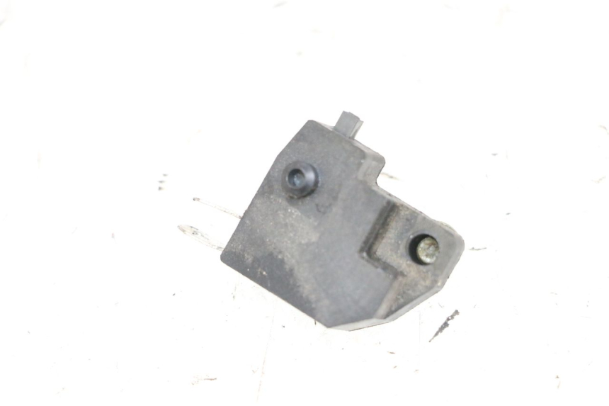 photo de INTERRUTTORE STOP DESTRO SYM ORBIT III 3 4T 50 (2018 - 2021) - Dettaglio del componente