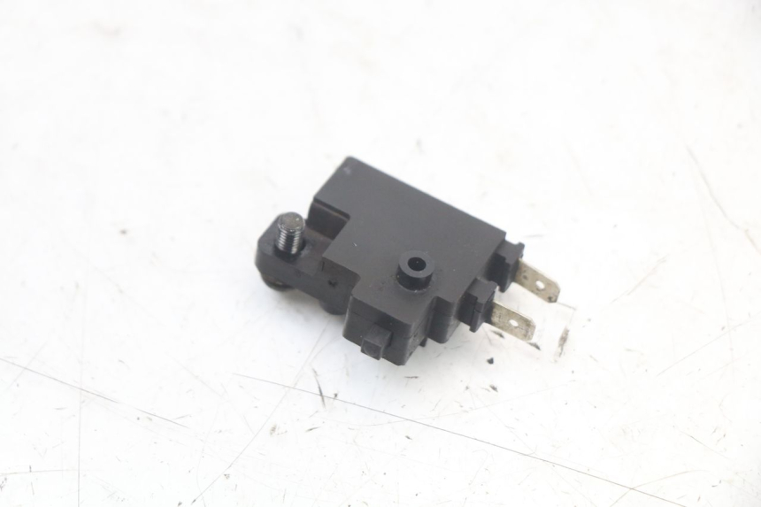 photo de Interruttore stop freno destro HONDA PCX (JF28) 125 (2009 - 2011) - Altra angolazione