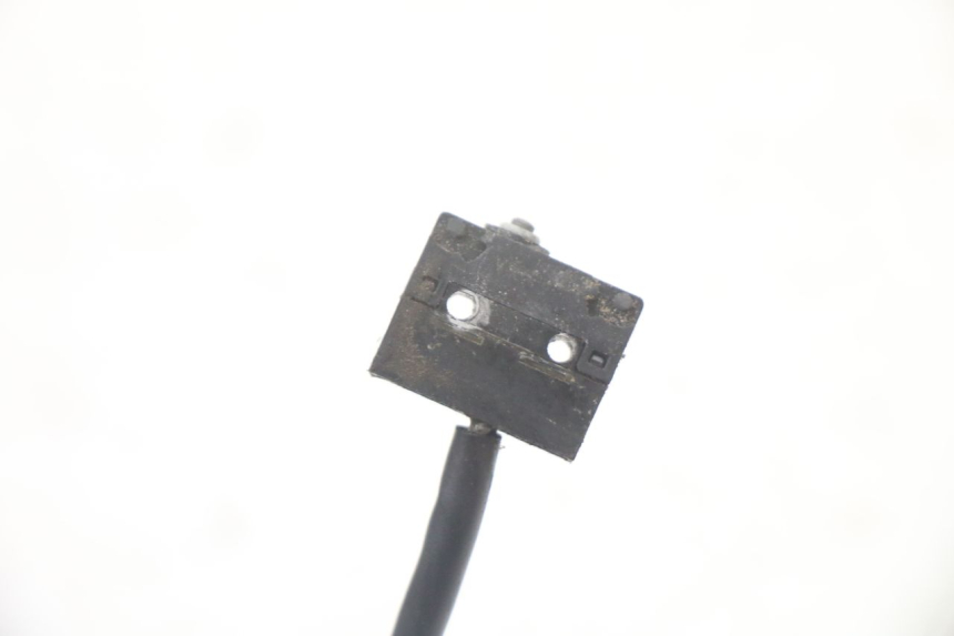 photo de INTERRUTTORE STOP DESTRA PEUGEOT SATELIS COMPRESSOR K15 125 (2006 - 2009) - Zoom sullo stato d'uso