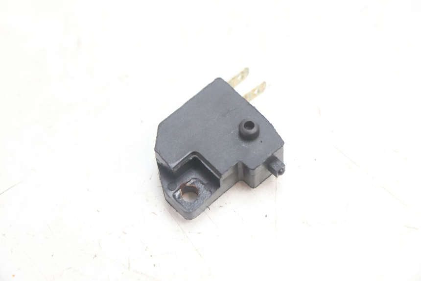 photo de Interruttore stop destro TNT MOTOR ROMA 12' 2T 50 (2007 - 2018) - Altra angolazione