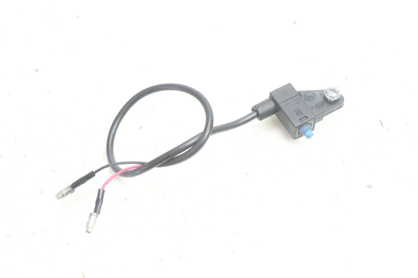 photo de INTERRUTTORE STOP DESTRA JM MOTORS SANTANA EVO 50 (2024 - 2026) - Zoom sullo stato d'uso