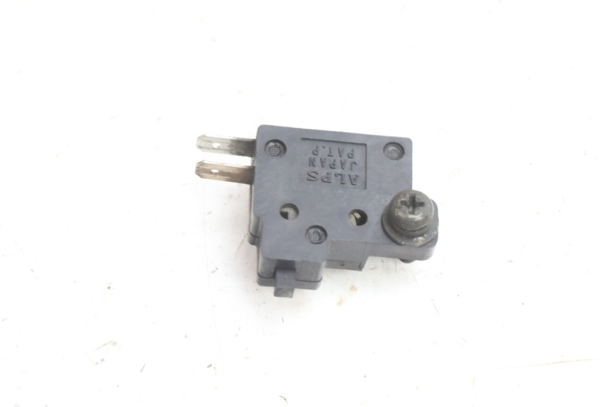 photo de INTERRUTTORE STOP DESTRA HONDA SH 125 (2001 - 2003) - Dettaglio del componente