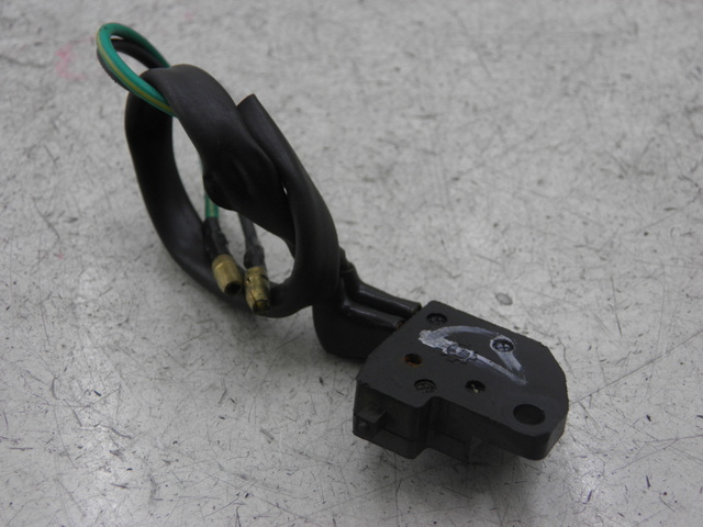 photo de Interruttore stop destro SHENKE WACOX 50 (2010 - 2016) - Zoom sullo stato d'uso