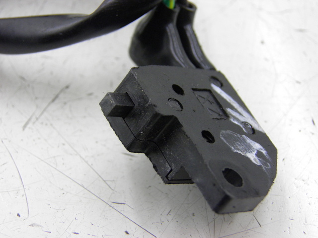 photo de CONTATTORE STOP DESTRO SYM SYMPLY 4T 50 (2012 - 2015) - Primo piano tecnico