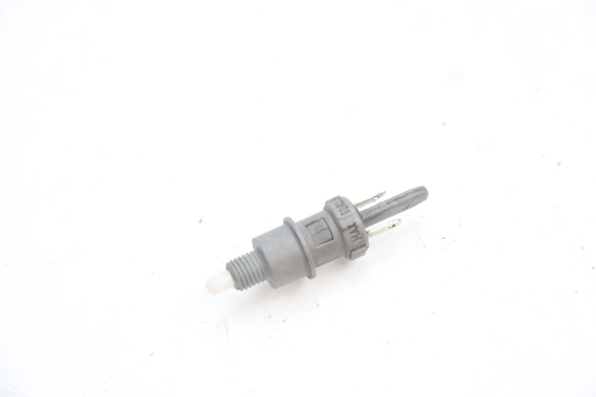 photo de INTERRUTTORE STOP DESTRA PEUGEOT TREKKER 50 (1995 - 2004) - Vista principale