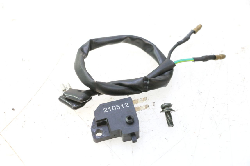 photo de INTERRUTTORE STOP DESTRA PEUGEOT TWEET 4T 50 (2018 - 2022) - Dettaglio del componente