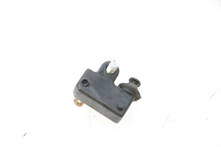 photo de INTERRUTTORE STOP DESTRA YAMAHA X-MAX XMAX 125 (2010 - 2013) - Zoom sullo stato d'uso