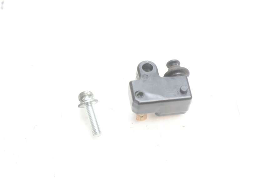 photo de INTERRUTTORE STOP DESTRA YAMAHA X-MAX XMAX 125 (2010 - 2013) - Zoom sullo stato d'uso