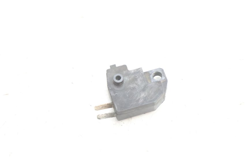 photo de INTERRUTTORE LUCE FRENO DESTRO YAMAHA XJR 1300 (1998 - 2002) - Zoom sullo stato d'uso