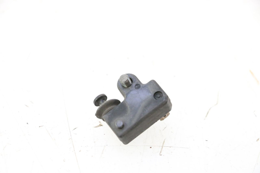 photo de INTERRUTTORE STOP DESTRA YAMAHA XP T-MAX ABS 500 (2005 - 2005) - Zoom sullo stato d'uso