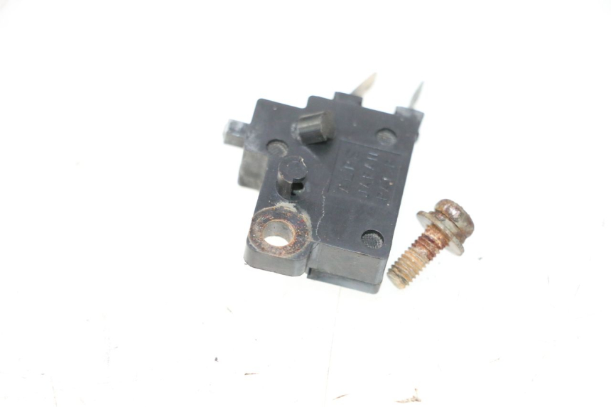 photo de INTERRUTTORE STOP DESTRA HONDA XRV AFRICA TWIN 750 (1990 - 1992) - Zoom sullo stato d'uso
