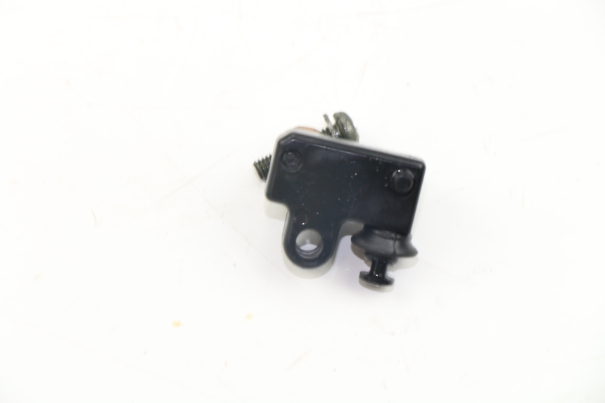 photo de INTERRUTTORE FANALE STOP DESTRO YAMAHA XP T-MAX TMAX ABS 500 (2004 - 2007) - Dettaglio del componente