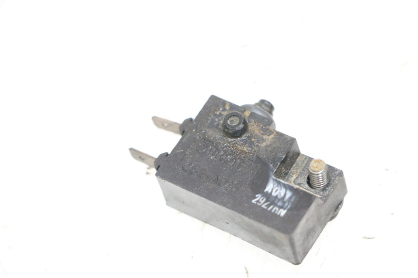 photo de INTERRUTTORE STOP DESTRA YAMAHA YFM R RAPTOR 250 (2008 - 2014) - Zoom sullo stato d'uso