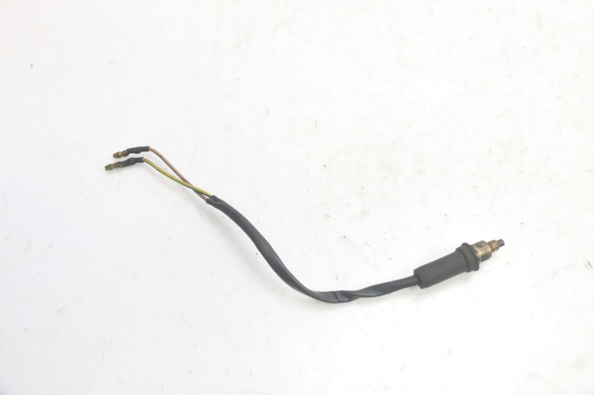 photo de INTERRUTTORE STOP DESTRA YAMAHA YP MAJESTY 125 (1998 - 2001) - Vista principale