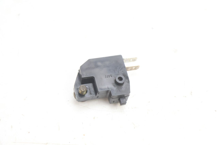 photo de INTERRUTTORE STOP DESTRA KAWASAKI ZX-6R ZX6R 600 (2000 - 2002) - Altra angolazione
