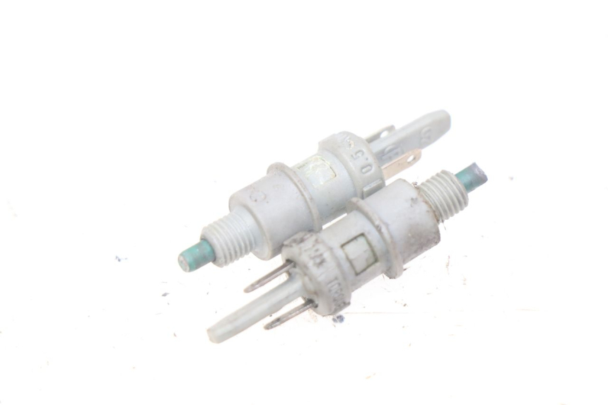 photo de INTERRUTTORE STOP LUCE MBK FLIPPER 50 (2004 - 2012) - Vista principale