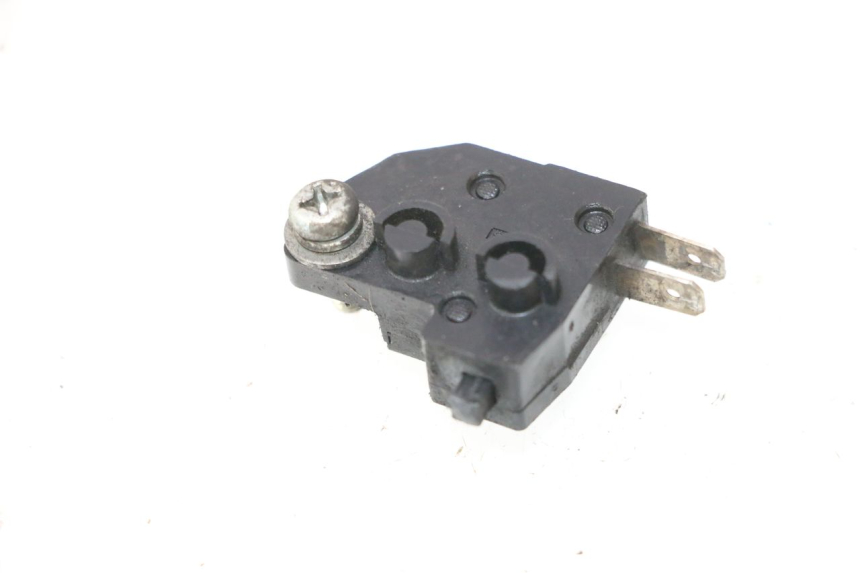 photo de CONTACTEUR STOP SINISTRO SUZUKI BURGMAN 125 (2007 - 2014) - Vista principale