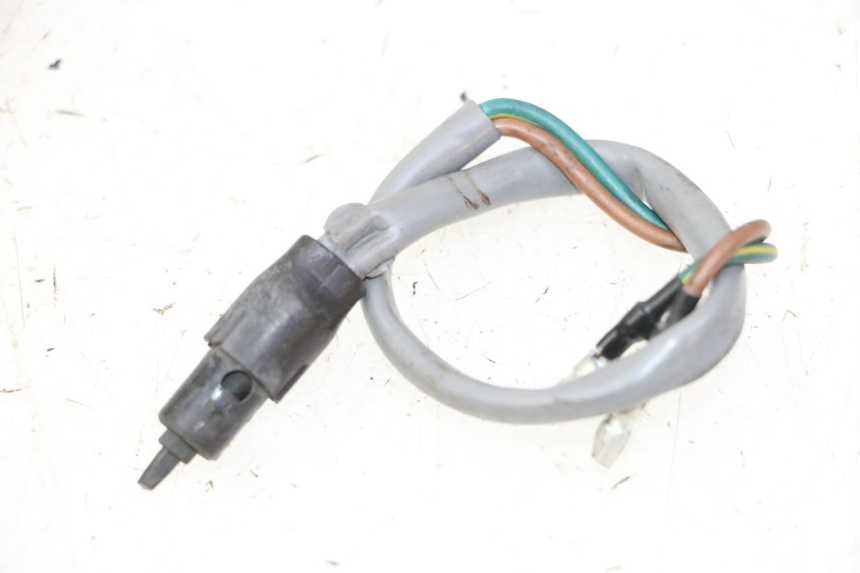 photo de INTERRUTTORE STOP SINISTRA YAMAHA BW'S 100 (1999 - 2002) - Zoom sullo stato d'uso