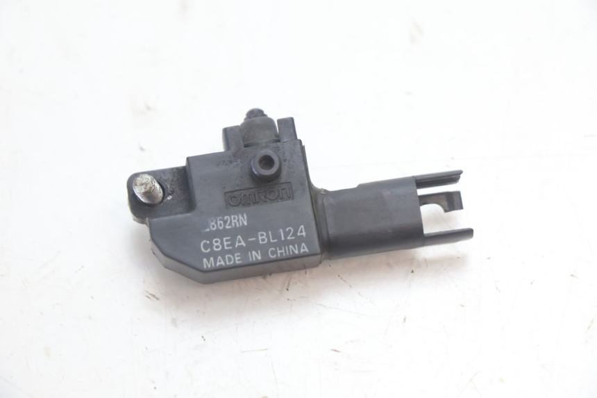 photo de INTERRUTTORE STOP SINISTRA BMW C SPORT 650 (2015 - 2021) - Altra angolazione