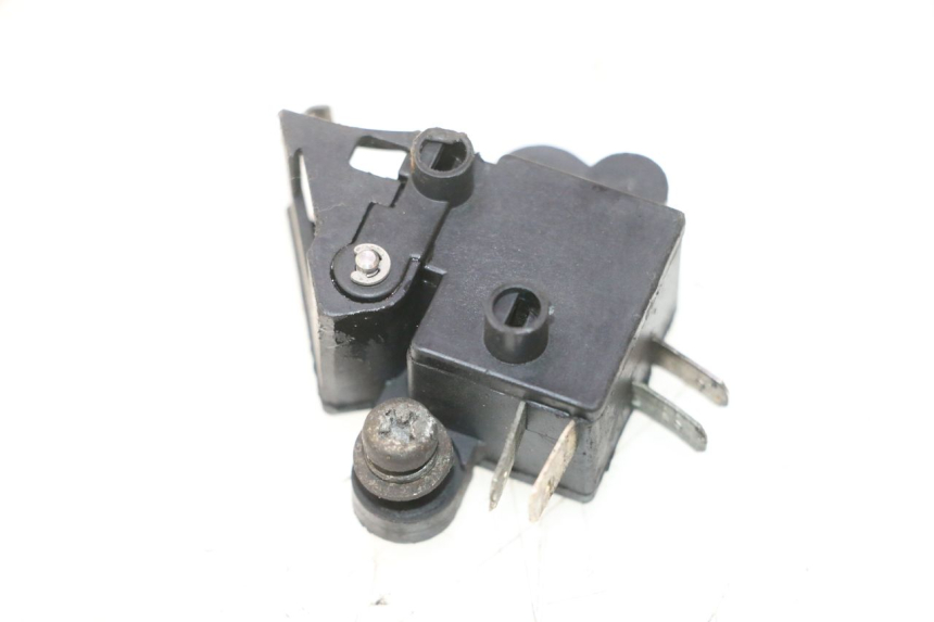 photo de INTERRUTTORE STOP SINISTRA HONDA FES PANTHEON 2T 125 (1998 - 2002) - Vista principale