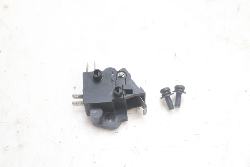 photo de INTERRUTTORE STOP SINISTRA HONDA FJS SILVER WING SILVERWING 400 (2005 - 2008) - Dettaglio del componente