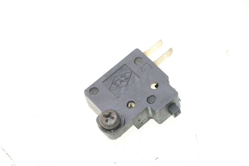 photo de INTERRUTTORE STOP SINISTRA KYMCO GRAND DINK 125 (2008 - 2014) - Vista principale