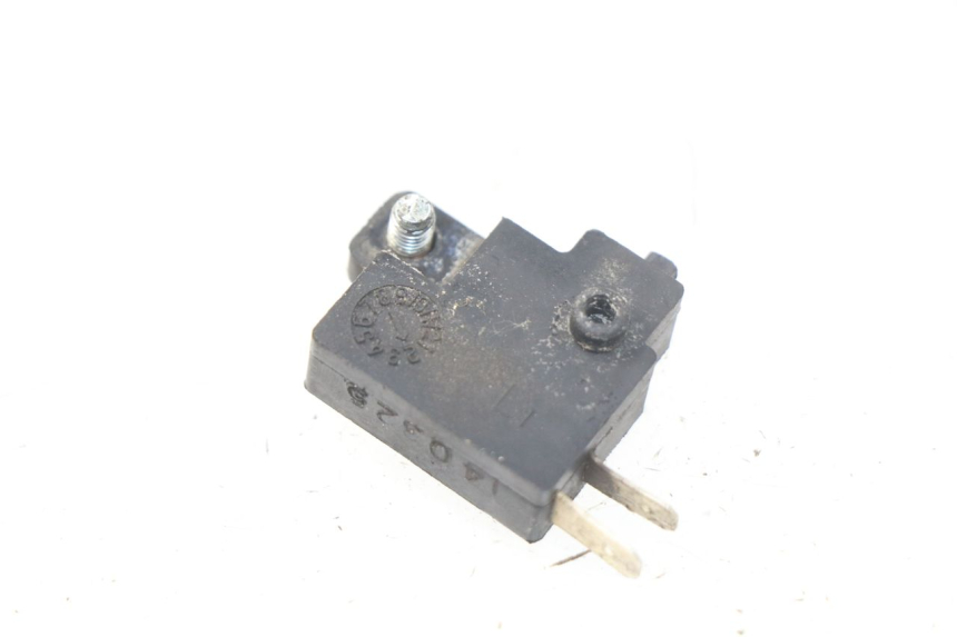 photo de Interruttore Stop Sinistro SYM GTS EFI ABS 125 (2012 - 2016) - Dettaglio del componente