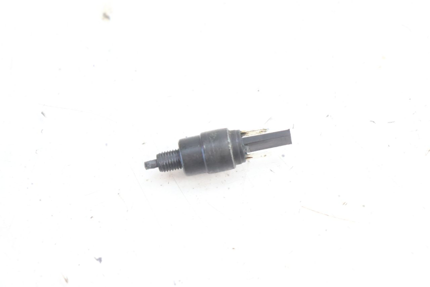 photo de INTERRUTTORE STOP SINISTRA PEUGEOT KISBEE 2T 50 (2010 - 2017) - Vista principale