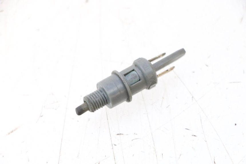 photo de INTERRUTTORE STOP SINISTRA APRILIA SR MOTARD 50 (2012 - 2018) - Dettaglio del componente