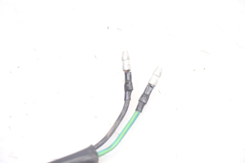 photo de INTERRUTTORE STOP SINISTRA PEUGEOT TWEET 4T 50 (2014 - 2019) - Zoom sullo stato d'uso