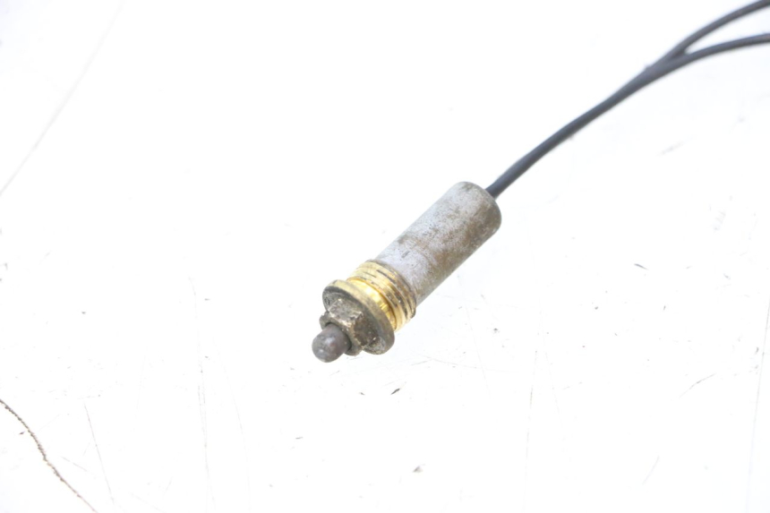 photo de INTERRUTTORE STOP SINISTRA PIAGGIO VESPA PK FL 2T 50 (1990 - 1996) - Zoom sullo stato d'uso