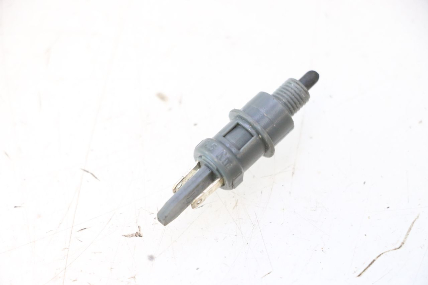 photo de INTERRUTTORE STOP SINISTRA PEUGEOT VIVACITY NEW 2T 50 (2008 - 2017) - Dettaglio del componente