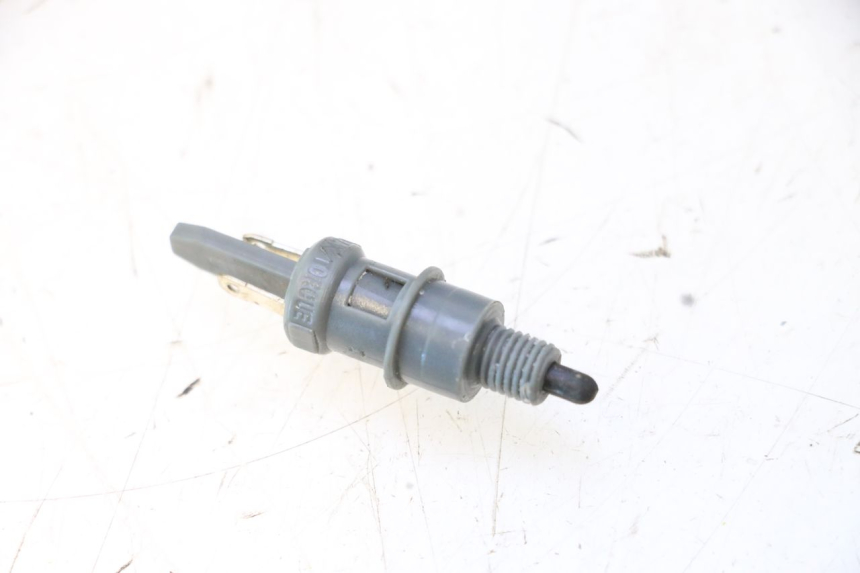 photo de INTERRUTTORE STOP SINISTRA PEUGEOT VIVACITY NEW 2T 50 (2008 - 2017) - Zoom sullo stato d'uso