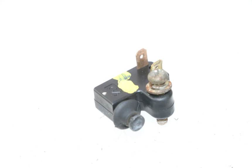photo de CONTACTEUR STOP SINISTRO YAMAHA XMAX X-MAX 125 (2006 - 2009) - Zoom sullo stato d'uso