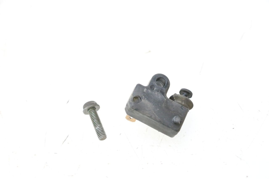 photo de INTERRUTTORE STOP SINISTRA YAMAHA XP T-MAX ABS 500 (2005 - 2005) - Zoom sullo stato d'uso