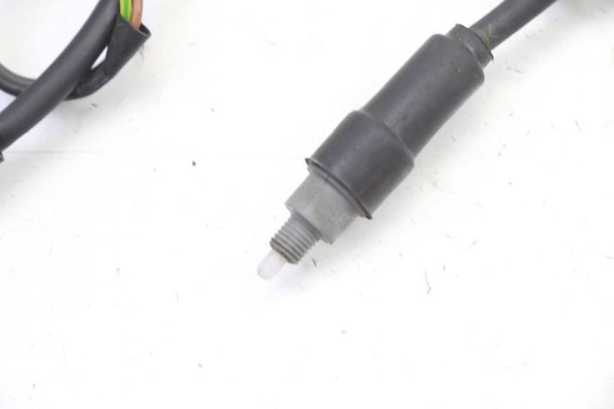 photo de INTERRUTTORE STOP YAMAHA JOG R 50 (2004 - 2014) - Zoom sullo stato d'uso