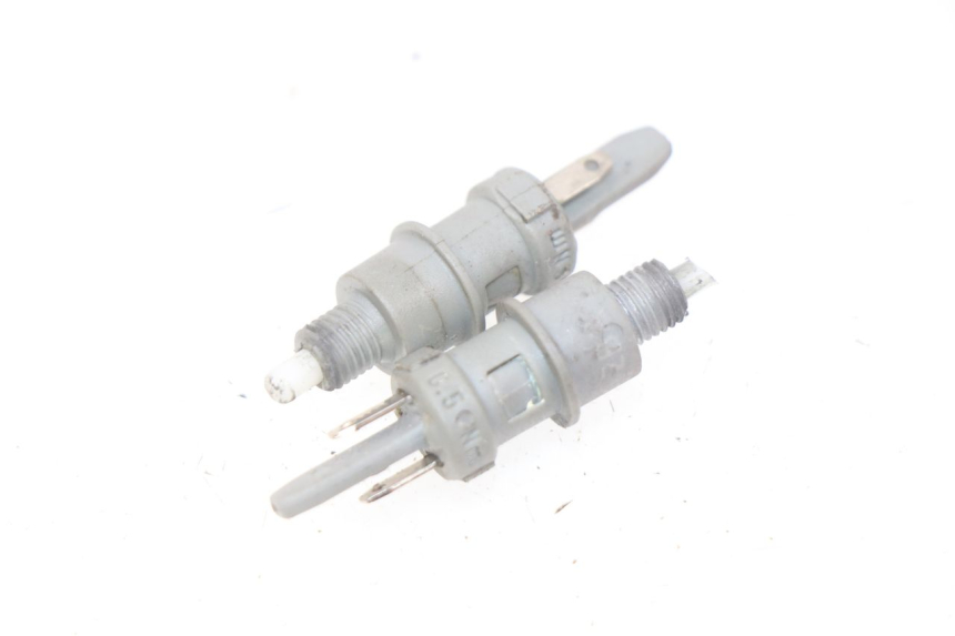 photo de INTERRUTTORE STOP LUCE PEUGEOT LUDIX 2 PRO 4T 50 (2008 - 2013) - Vista principale