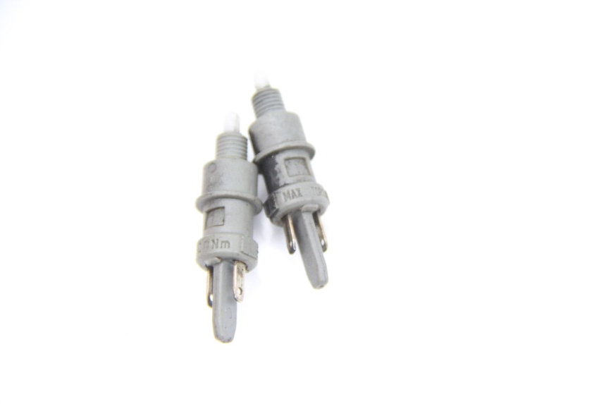 photo de INTERRUTTORE STOP PEUGEOT LUDIX 50 (2008 - 2017) - Vista principale