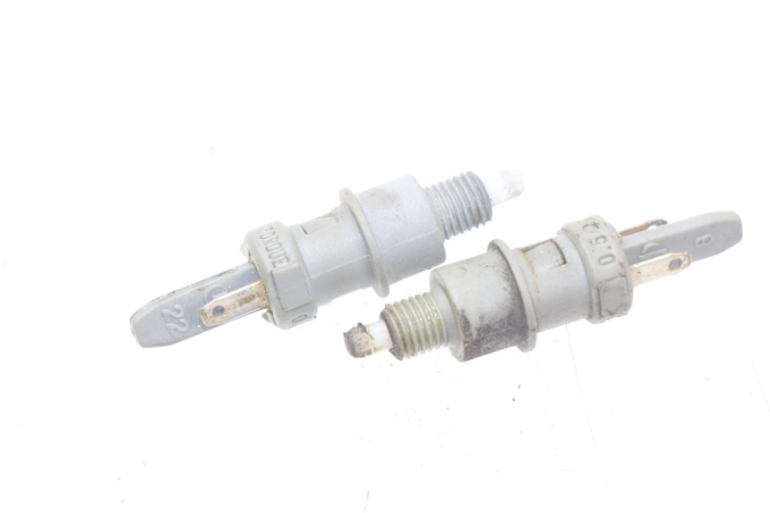 photo de INTERRUTTORE STOP PEUGEOT LUDIX 50 (2008 - 2017) - Vista principale