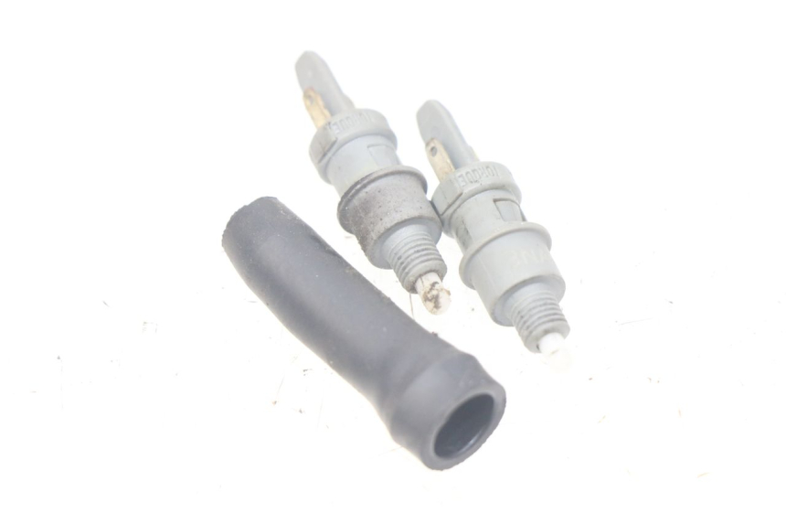 photo de INTERRUTTORE STOP PEUGEOT LUDIX 50 (2005 - 2007) - Dettaglio del componente