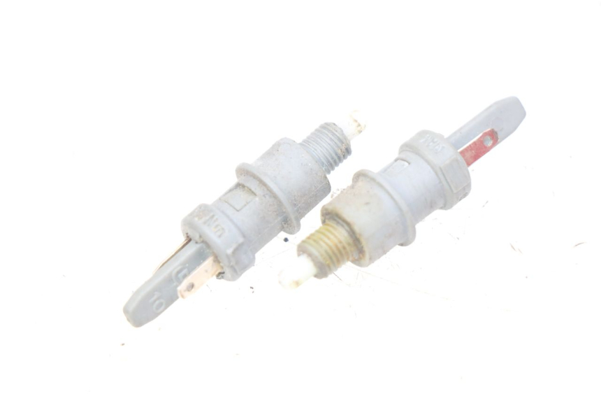 photo de INTERRUTTORE STOP PEUGEOT LUDIX 50 (2008 - 2017) - Dettaglio del componente