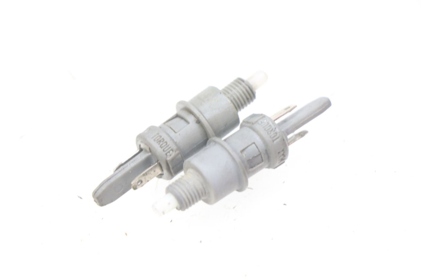 photo de INTERRUTTORE STOP PEUGEOT LUDIX 50 (2008 - 2017) - Vista principale